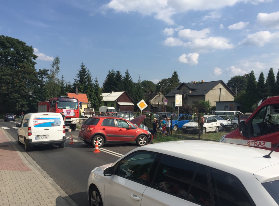 Wypadek na DK44 w Jaśkowicach